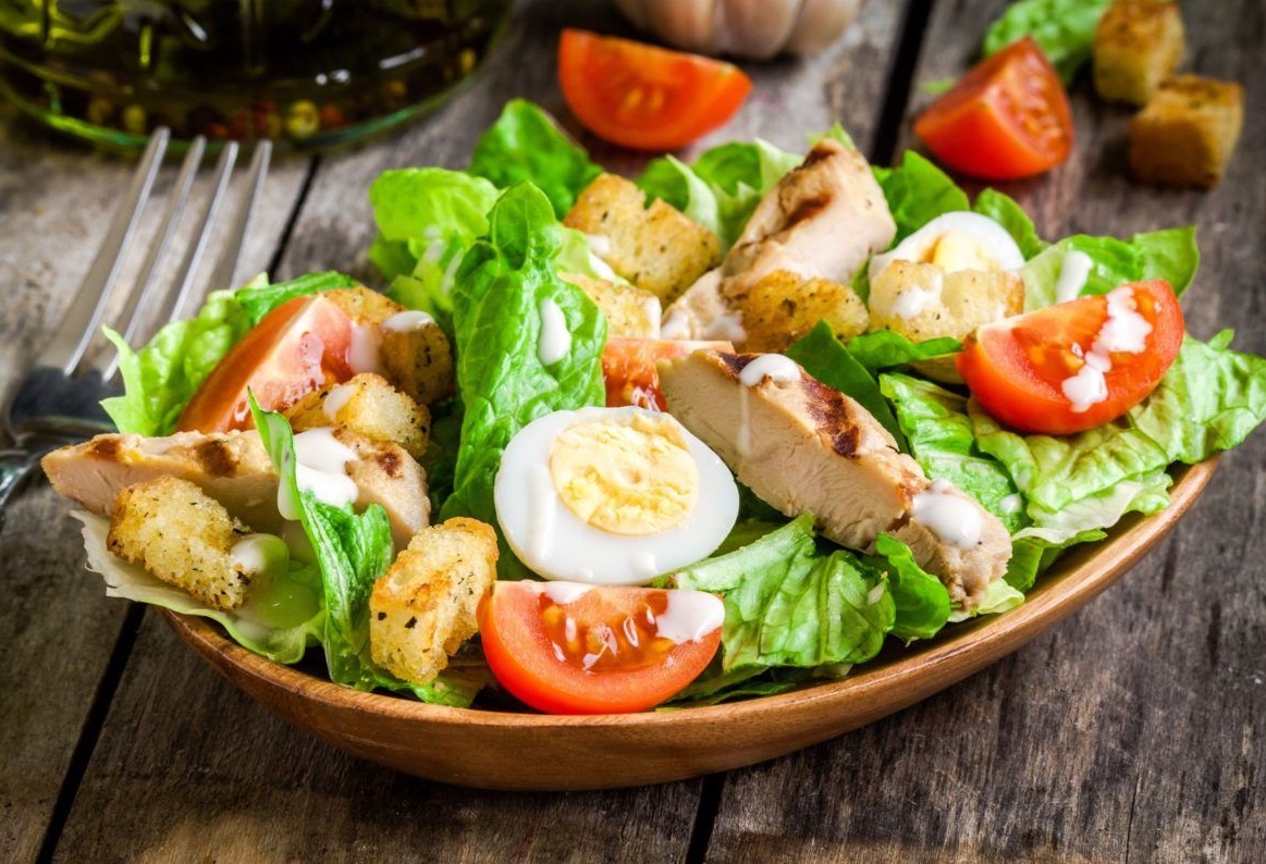 Salad trứng và các loại rau xanh tươi mát ít calo, giàu chất xơ tốt cho vóc dáng Salad trứng và các loại rau xanh tươi mát ít calo, giàu chất xơ tốt cho vóc dáng